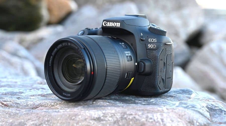 Canon EOS 90D