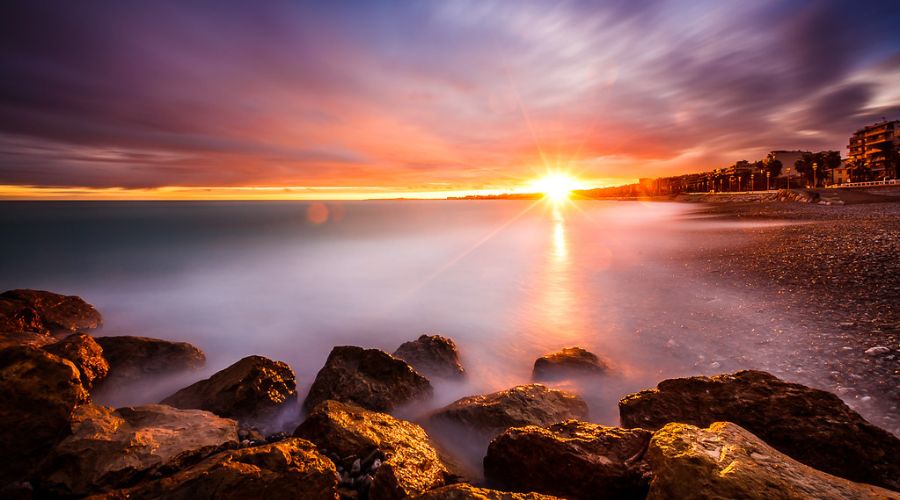 Timing for Perfect Long Exposure Beach Photography